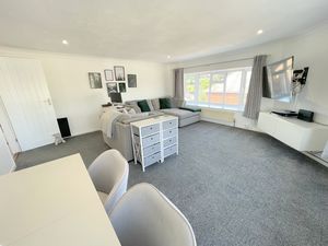 Lower Park Road- click for photo gallery
